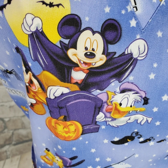Disney Halloween Scrub Medical Top VNeck Pockets Blue Size  Small - Picture 4 of 14
